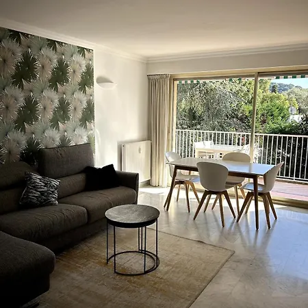 A Avec Terrasse Ensoleillee * アンティーブ