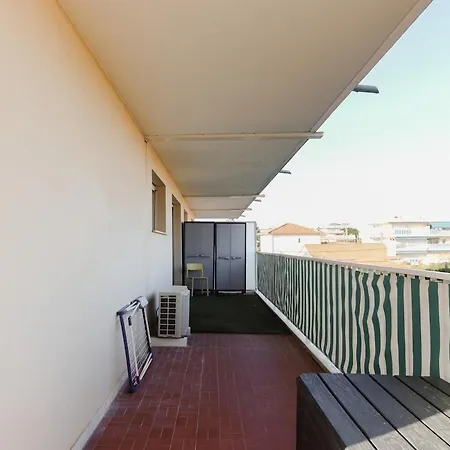 Daire A Avec Terrasse Ensoleillee