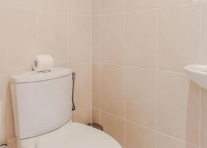 Apartment A Avec Terrasse Ensoleillee Antibes